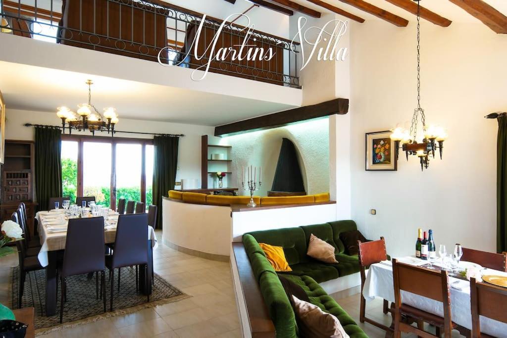 Villa Martin 's Villa. House On The With Pool